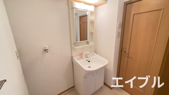 物件内観写真11　(洗面)