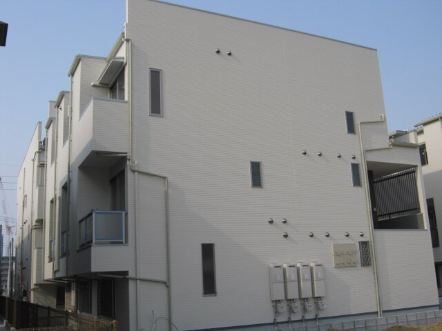 物件外観写真1　(外観写真)