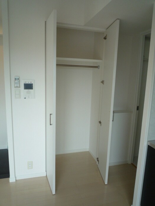物件内観写真11　(収納)