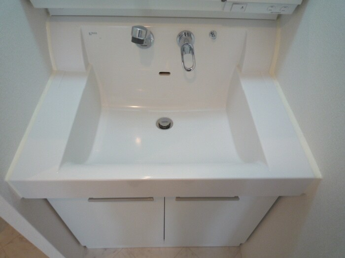 物件内観写真13　(洗面)