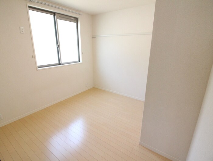 物件内観写真19　(居室)