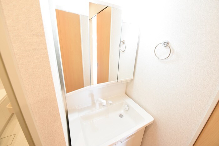 物件内観写真11　(洗面)