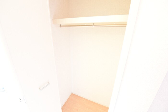 物件内観写真12　(収納)