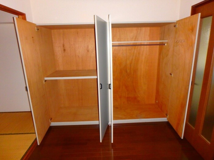 物件内観写真11　(収納)