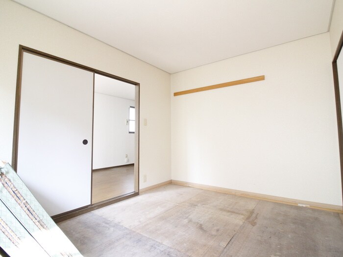 物件内観写真17　(居室)