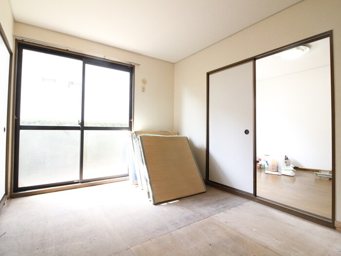 物件内観写真19　(居室)