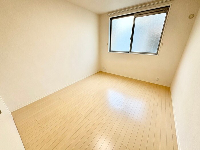 物件内観写真21　(居室)