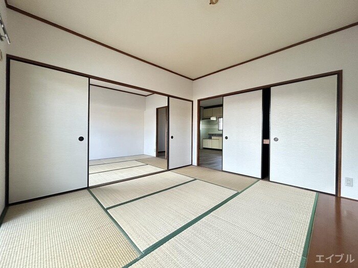 物件内観写真9　(居室)