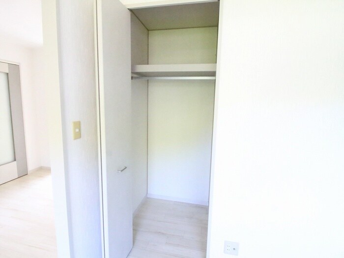 物件内観写真7　(収納)