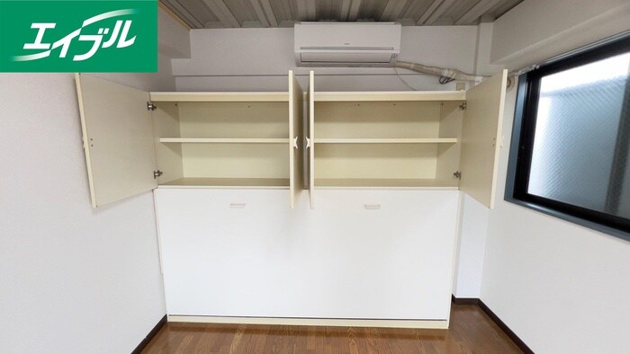 物件内観写真14　(収納)