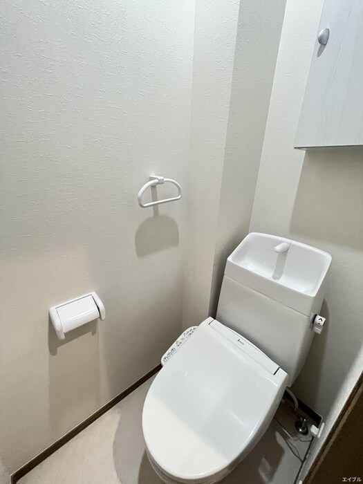 物件内観写真15　(トイレ)