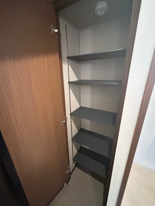 物件内観写真13　(靴箱)