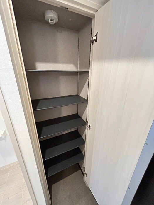 物件内観写真13　(靴箱)