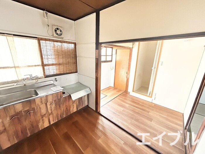 物件内観写真7　(居室)