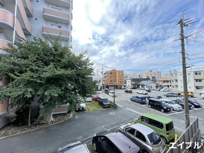 物件内観写真15　(室内からの展望)