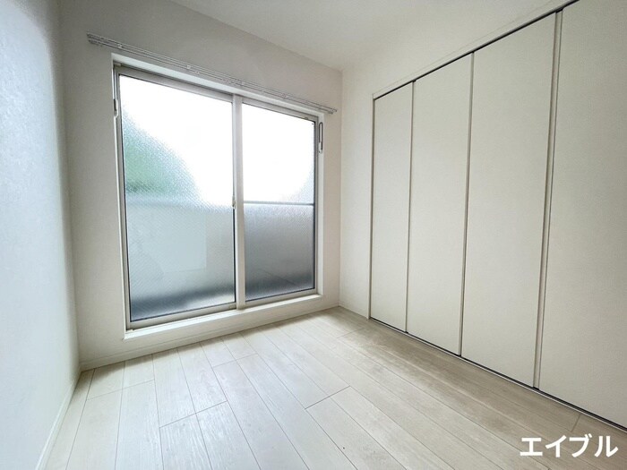 物件内観写真21　(居室)