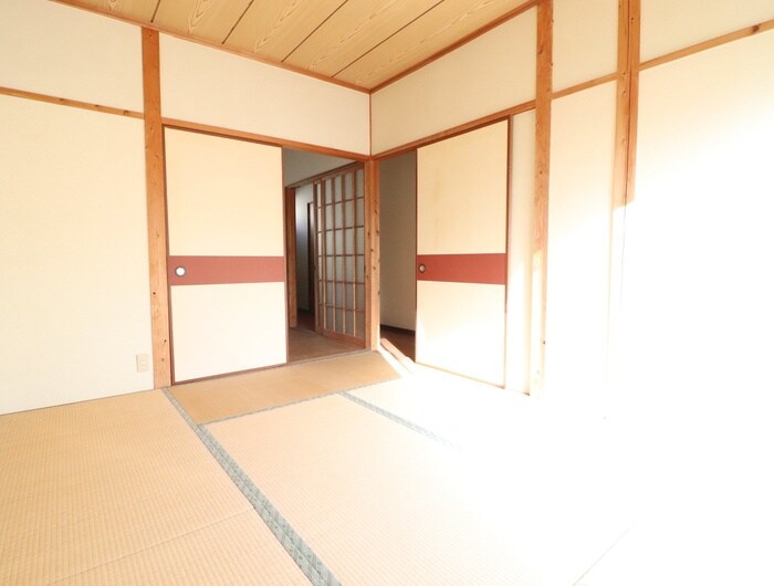 物件内観写真7　(居室)