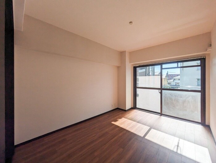 物件内観写真5　(居室)