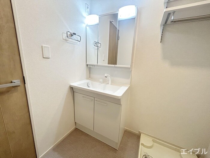 物件内観写真10　(洗面)