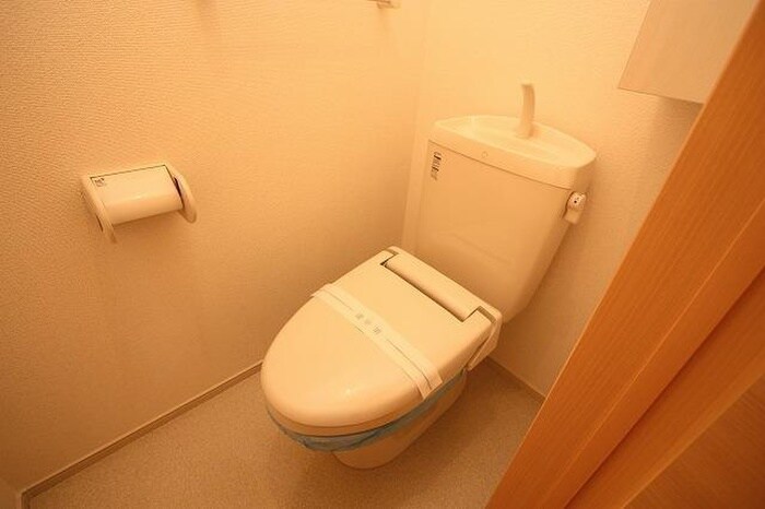 物件内観写真11　(トイレ)