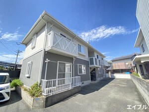 ラフォ－レ松の木外観写真