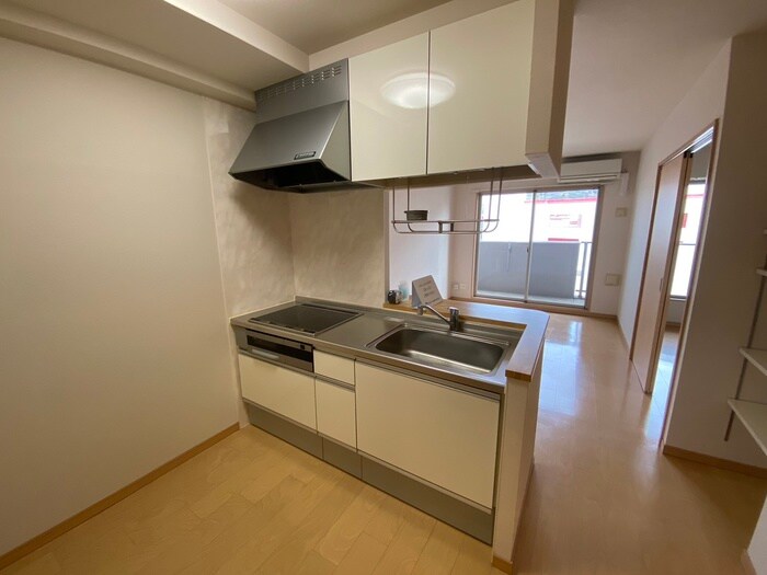 物件内観写真9　(キッチン)