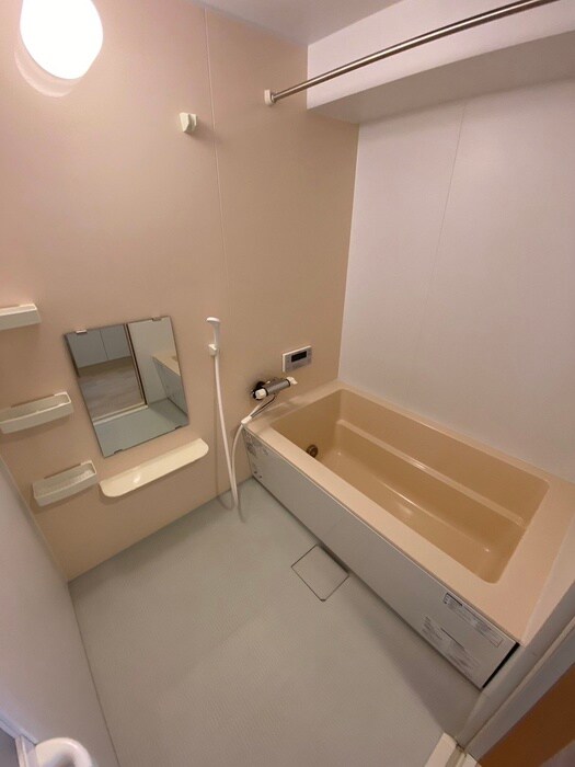 物件内観写真11　(バス／シャワールーム等)