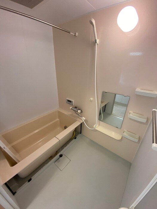 物件内観写真12　(バス／シャワールーム等)