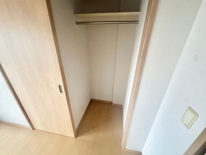 物件内観写真15　(収納)