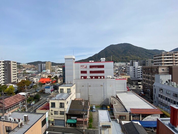 物件内観写真16　(室内からの展望)