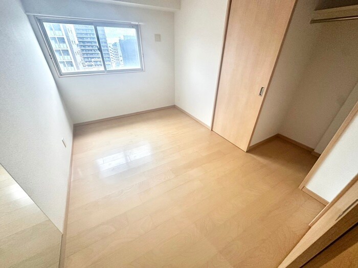 物件内観写真17　(居室)