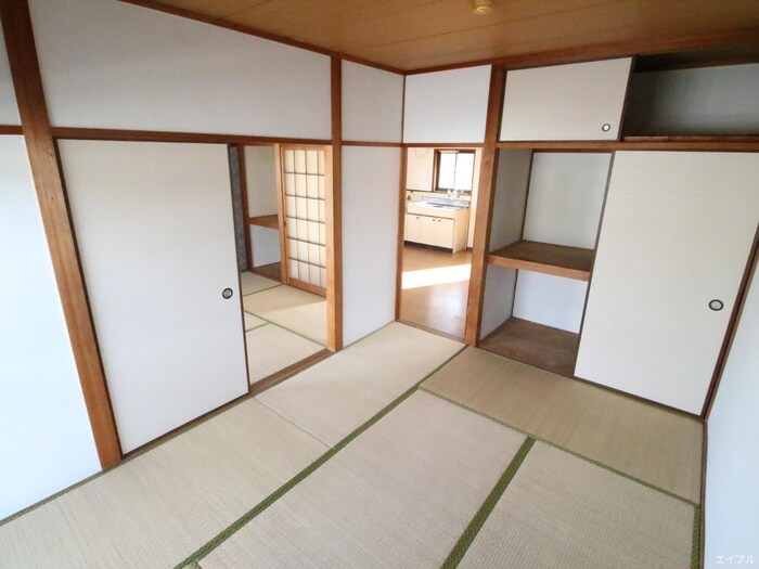 物件内観写真5　(居室)