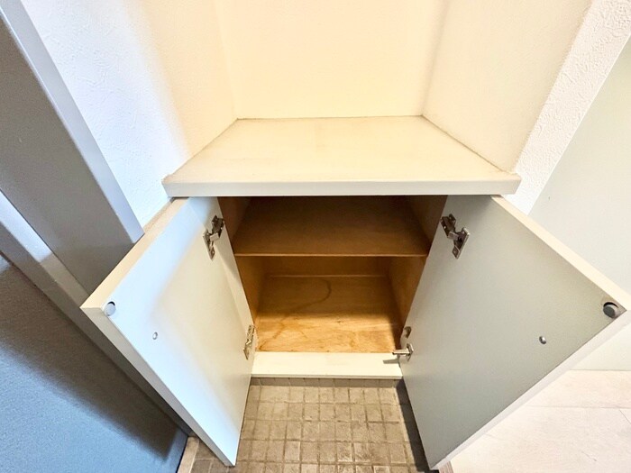 物件内観写真17　(靴箱)