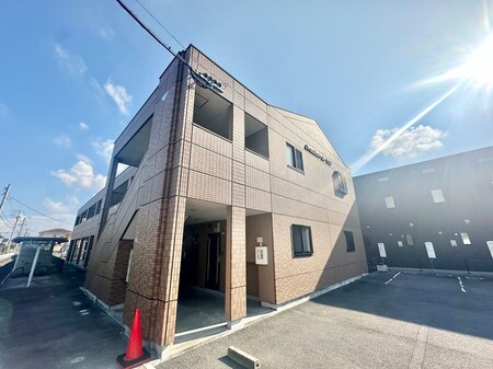 メイプル館外観写真
