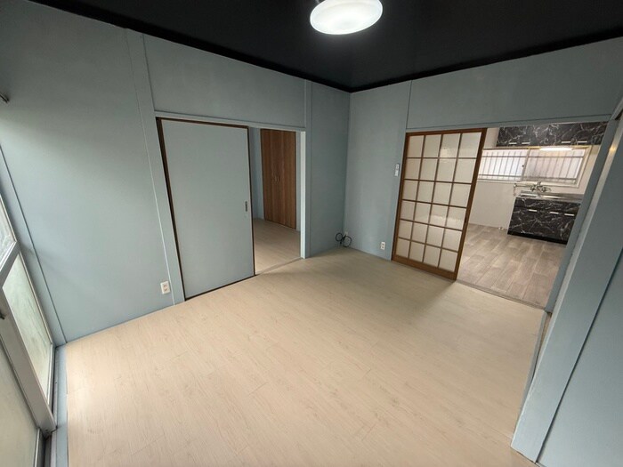 物件内観写真4　(居室)