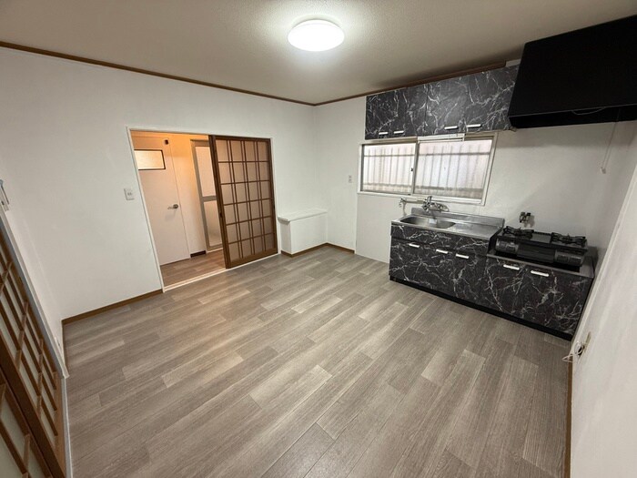 物件内観写真6　(居室)