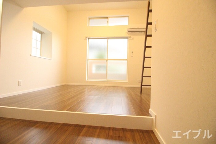 物件内観写真7　(居室)