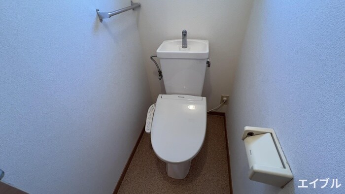 物件内観写真6　(トイレ)