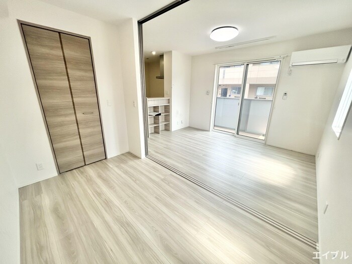 物件内観写真9　(居室)