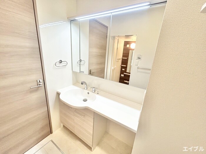 物件内観写真10　(洗面)