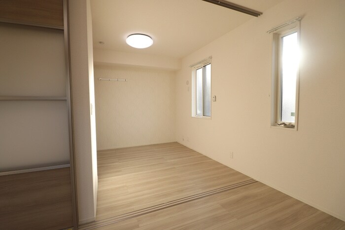 物件内観写真10　(居室)