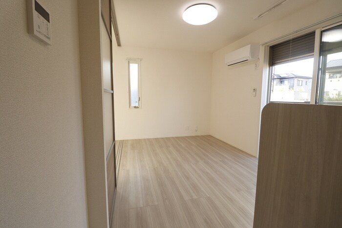 物件内観写真11　(居室)