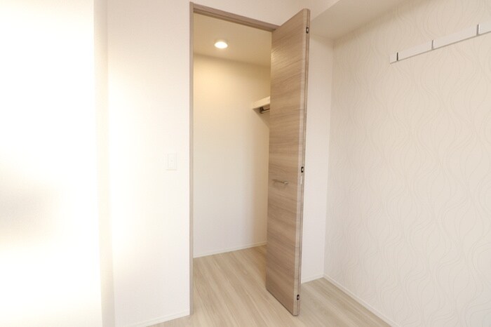 物件内観写真11　(収納)