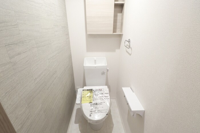 物件内観写真15　(トイレ)