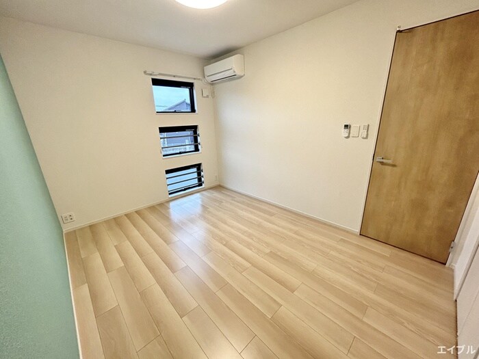 物件内観写真12　(居室)