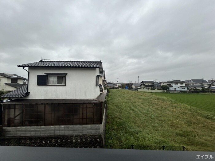 物件内観写真17　(室内からの展望)