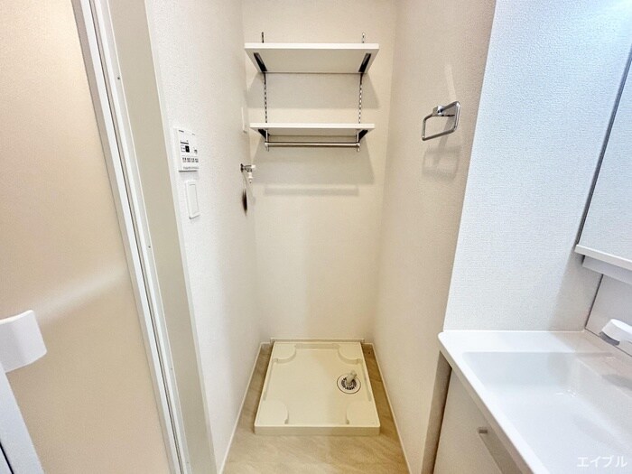 物件内観写真19　(洗濯機置場)