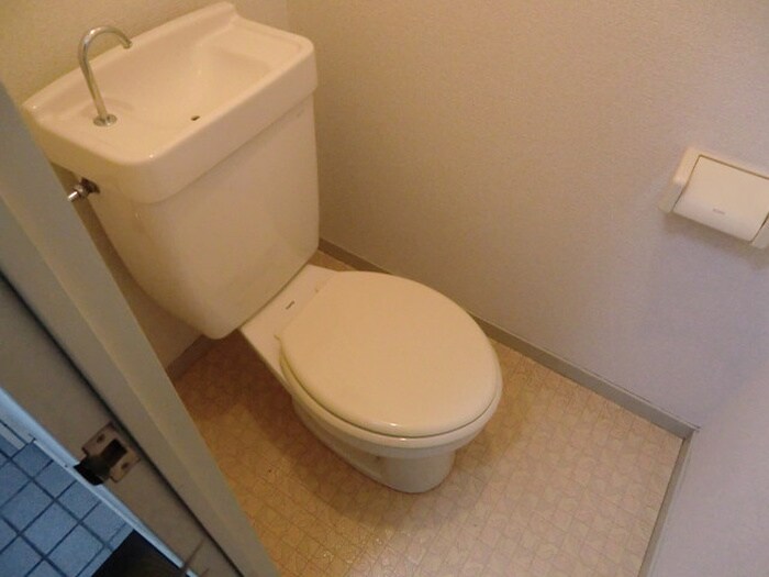 物件内観写真9　(トイレ)