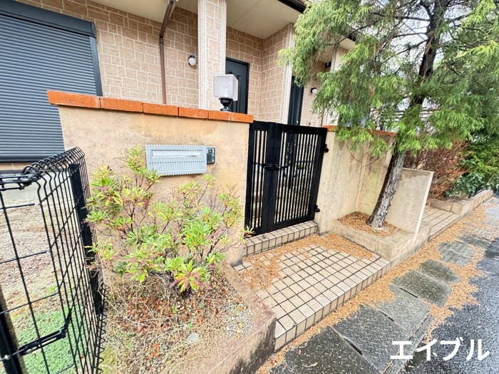 物件外観写真4　(その他)