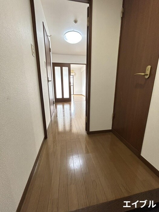 物件内観写真22　(玄関)